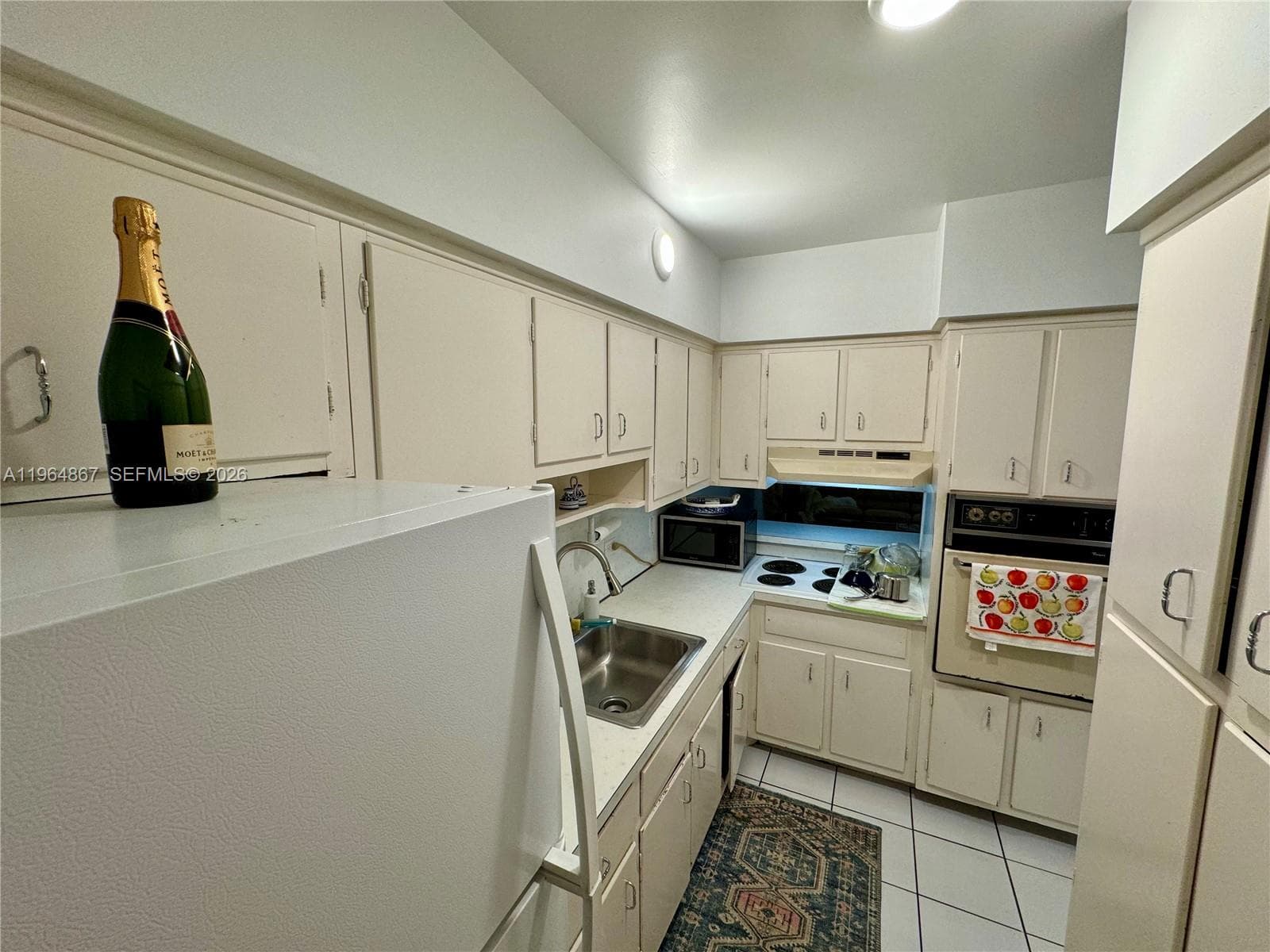 6580 Santona St # A38, Coral Gables FL 33146 — 5