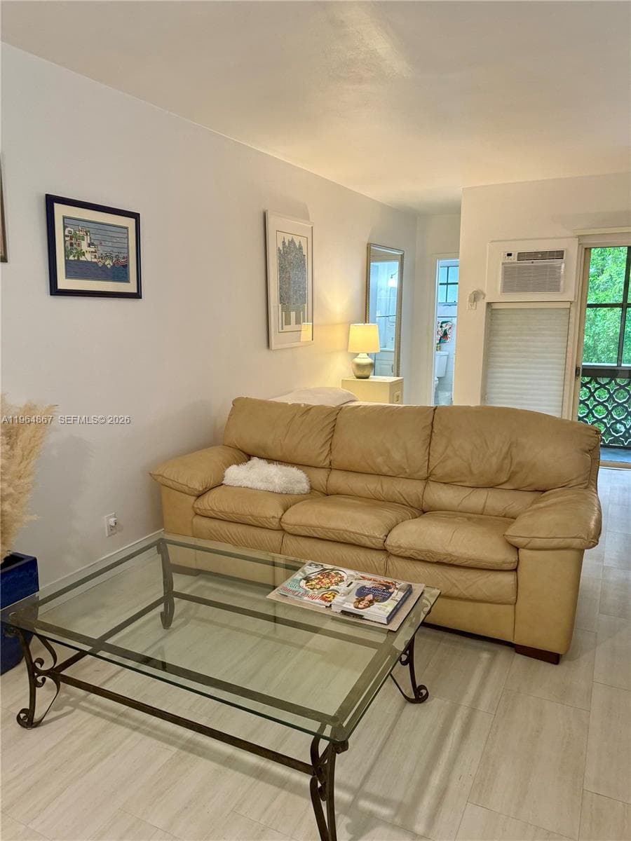 6580 Santona St # A38, Coral Gables FL 33146 — 18