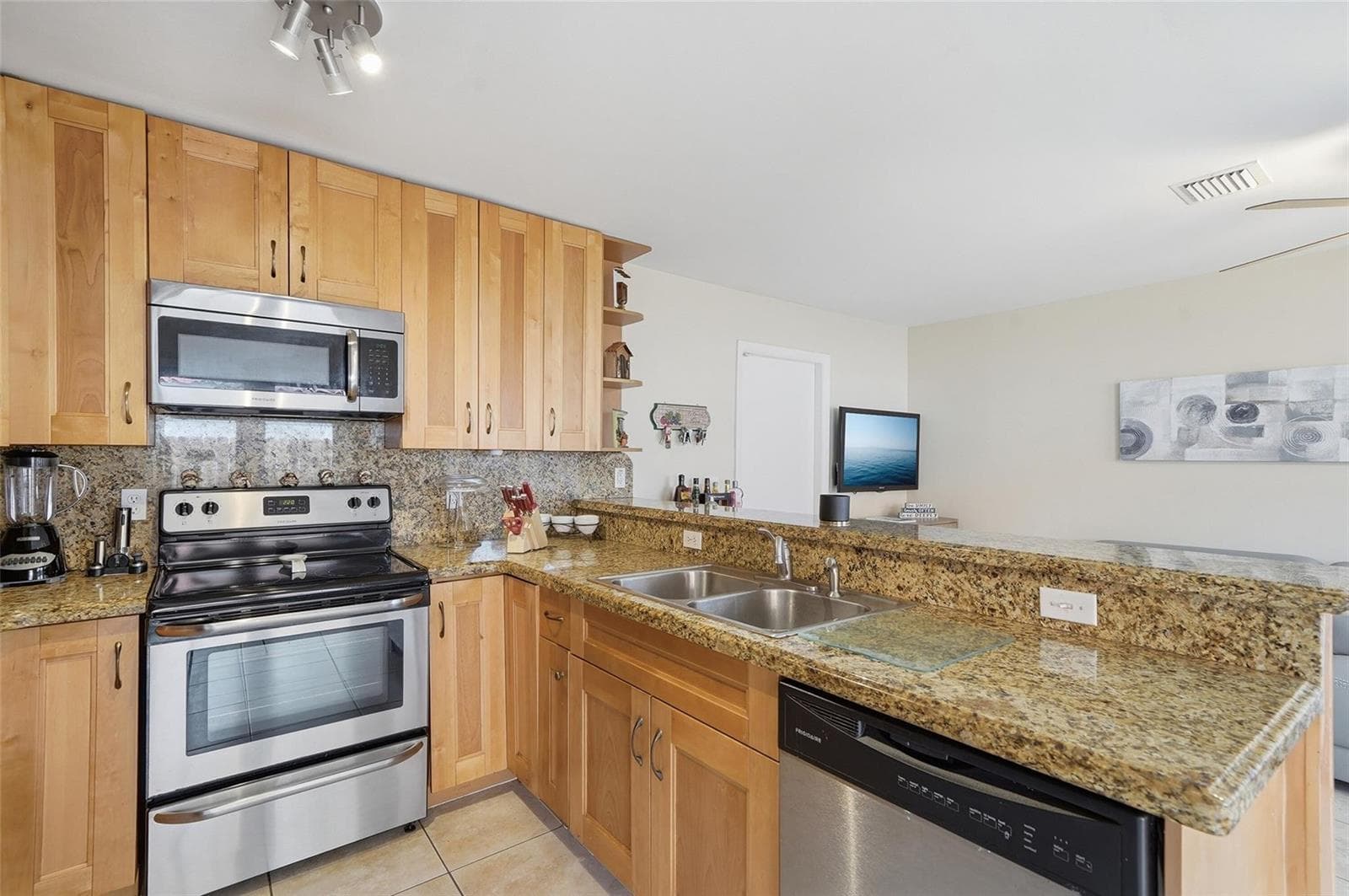 16921 SW 92nd Court, Palmetto Bay FL 33157 — 33