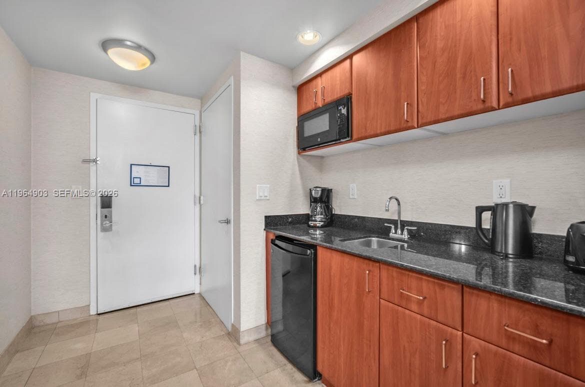18001 Collins Ave # 917, Sunny Isles Beach FL 33160 — 13
