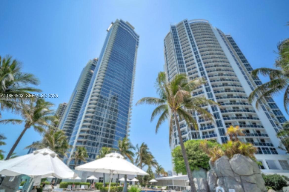 18001 Collins Ave # 917, Sunny Isles Beach FL 33160 — 17