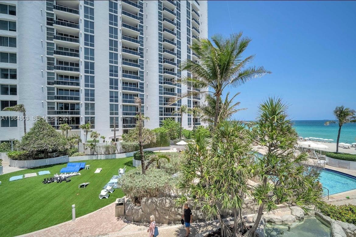 18001 Collins Ave # 917, Sunny Isles Beach FL 33160 — 11