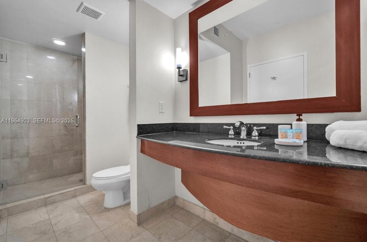 18001 Collins Ave # 917, Sunny Isles Beach FL 33160 — 25