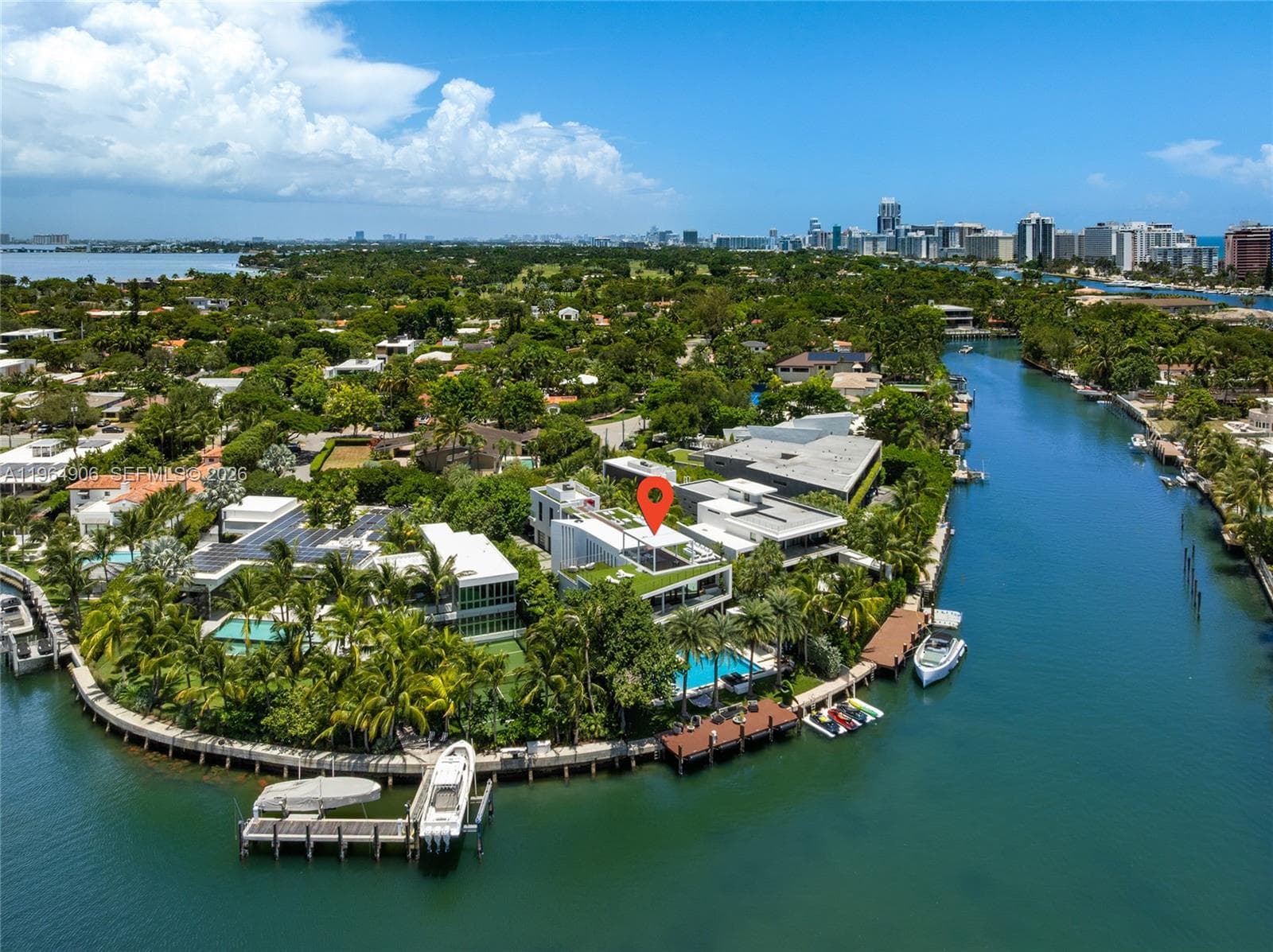 528 Lakeview Ct, Miami Beach FL 33140 — 83