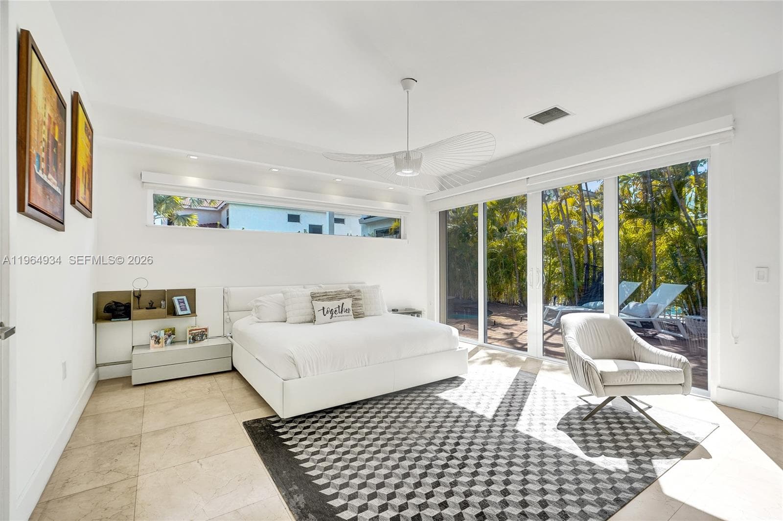 1662 Diplomat Dr, Miami FL 33179 — 32