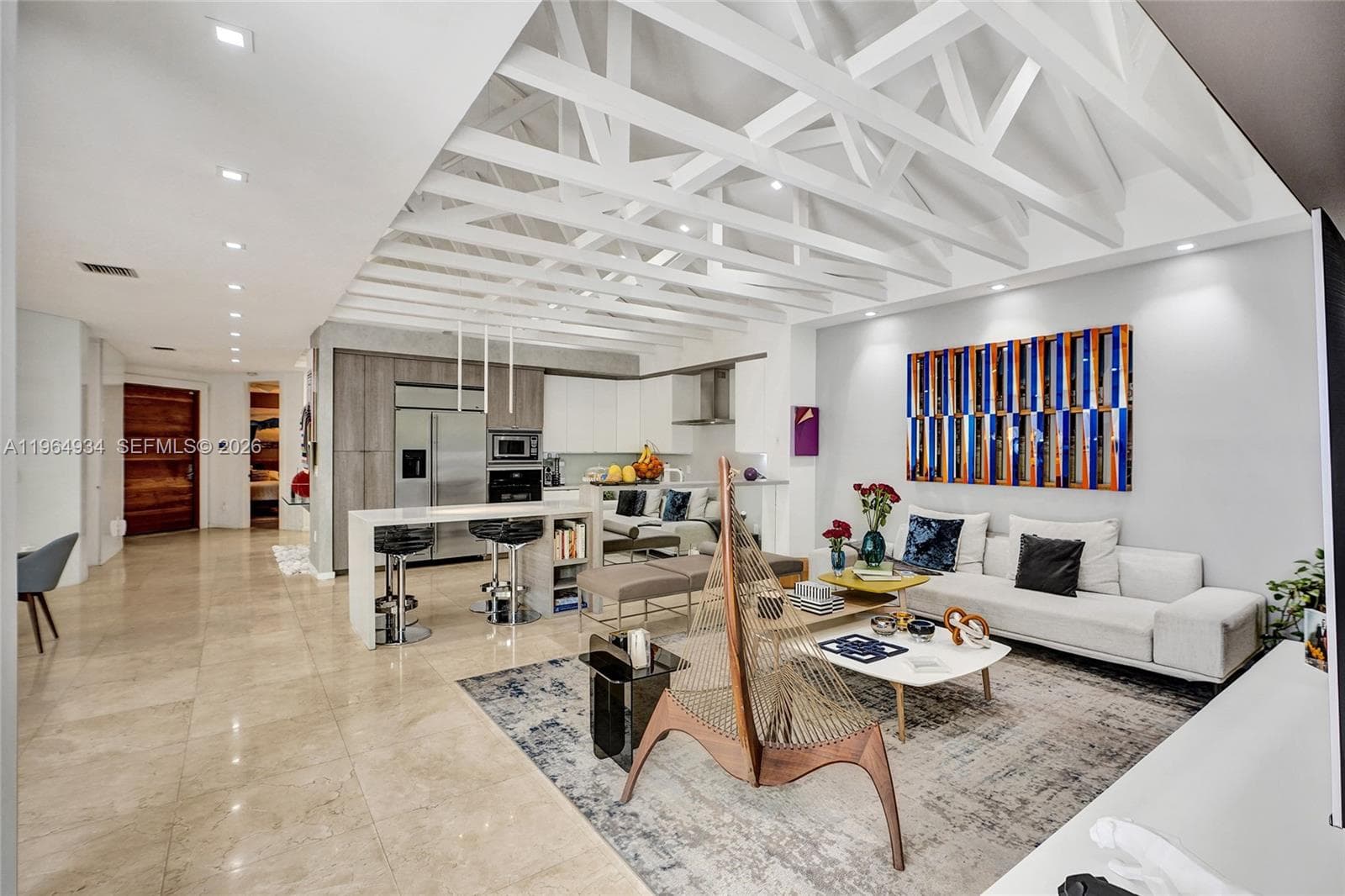 1662 Diplomat Dr, Miami FL 33179 — 1