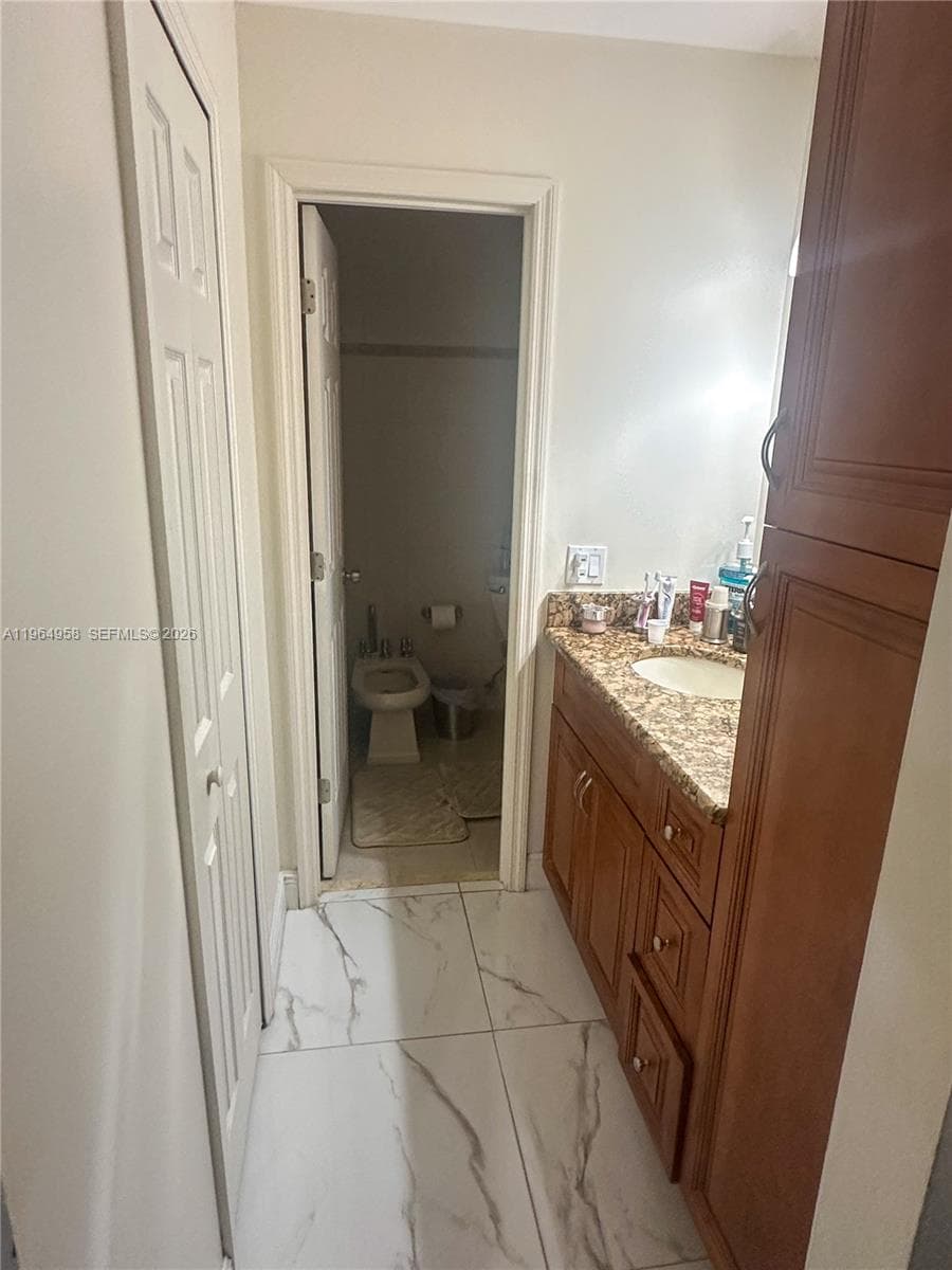 14759 SW 82nd St, Miami FL 33193 — 10