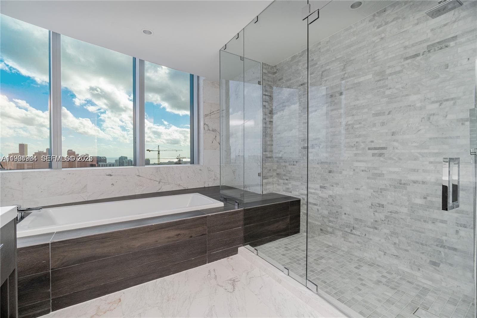 851 NE 1st Ave # 4911, Miami FL 33132 — 23