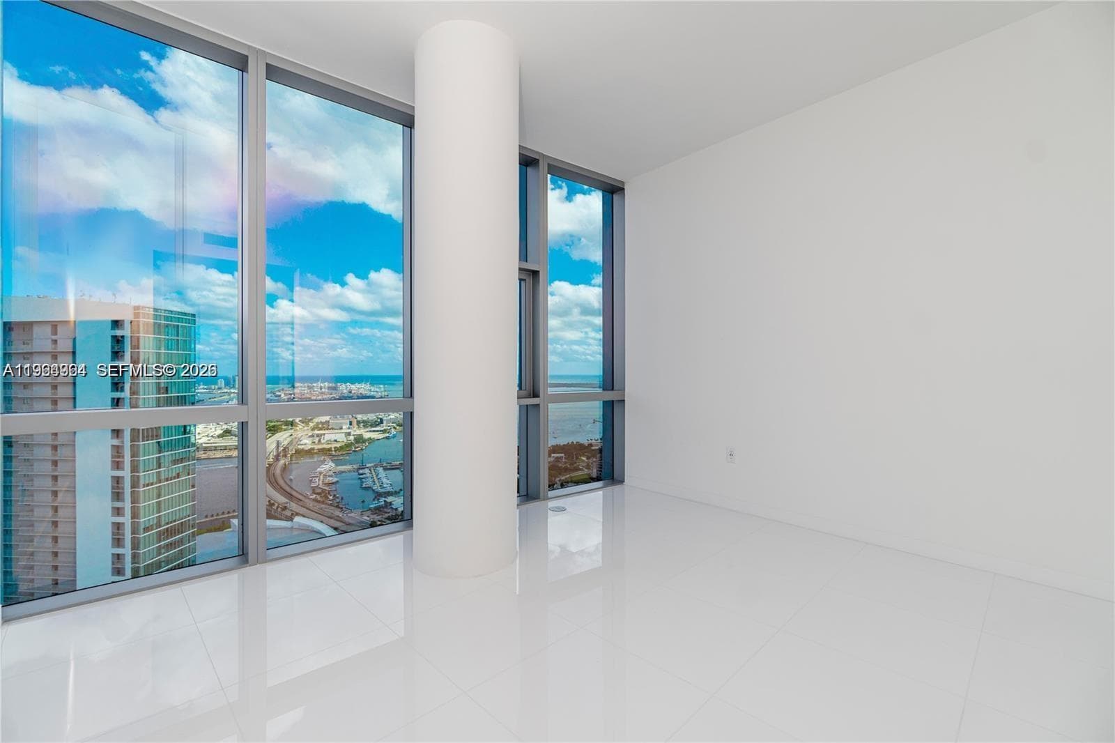 851 NE 1st Ave # 4911, Miami FL 33132 — 18