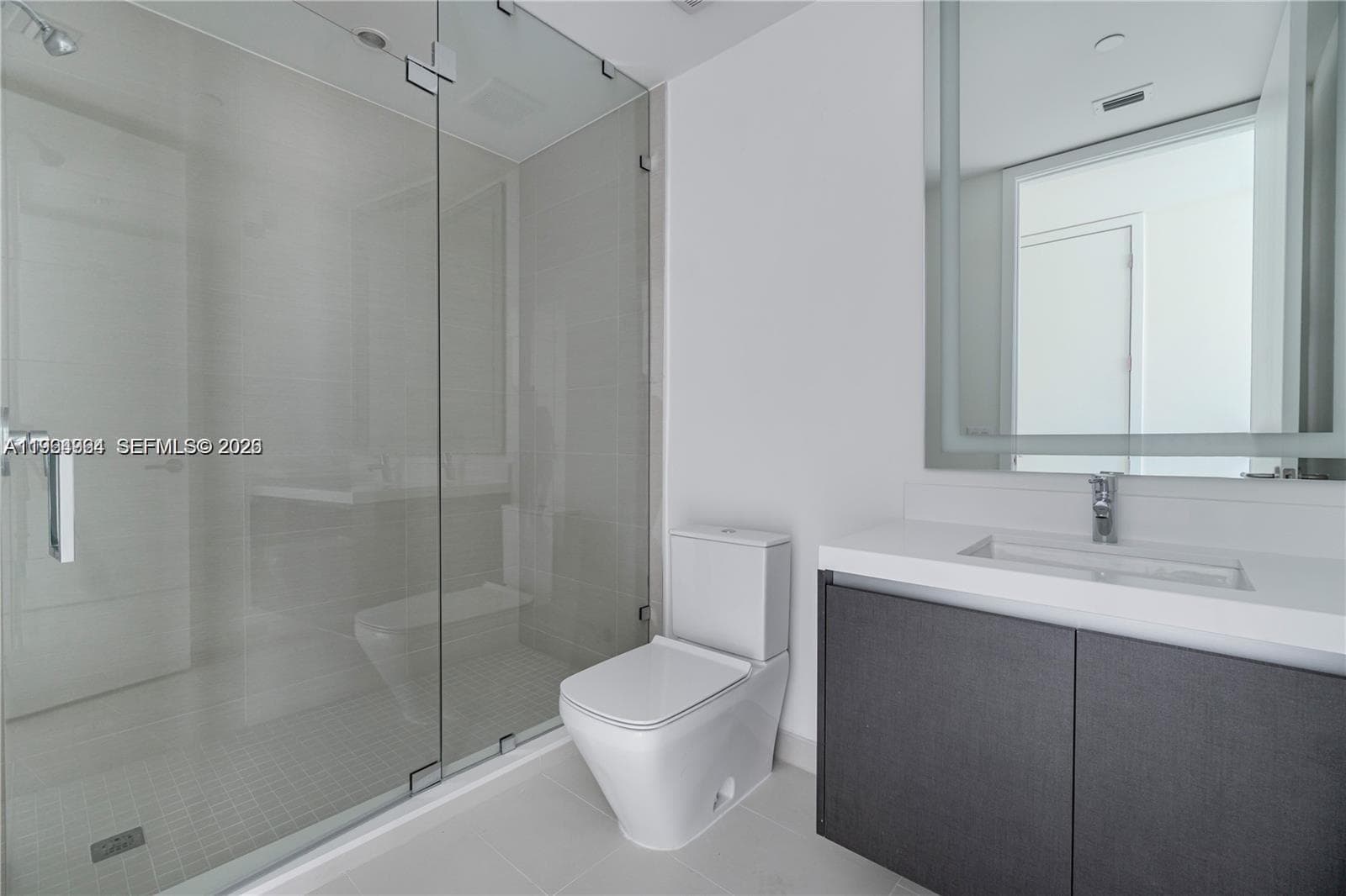 851 NE 1st Ave # 4911, Miami FL 33132 — 11