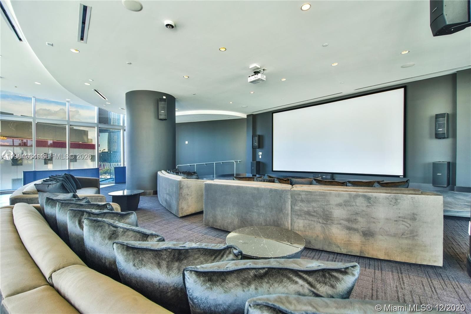 851 NE 1st Ave # 4911, Miami FL 33132 — 38
