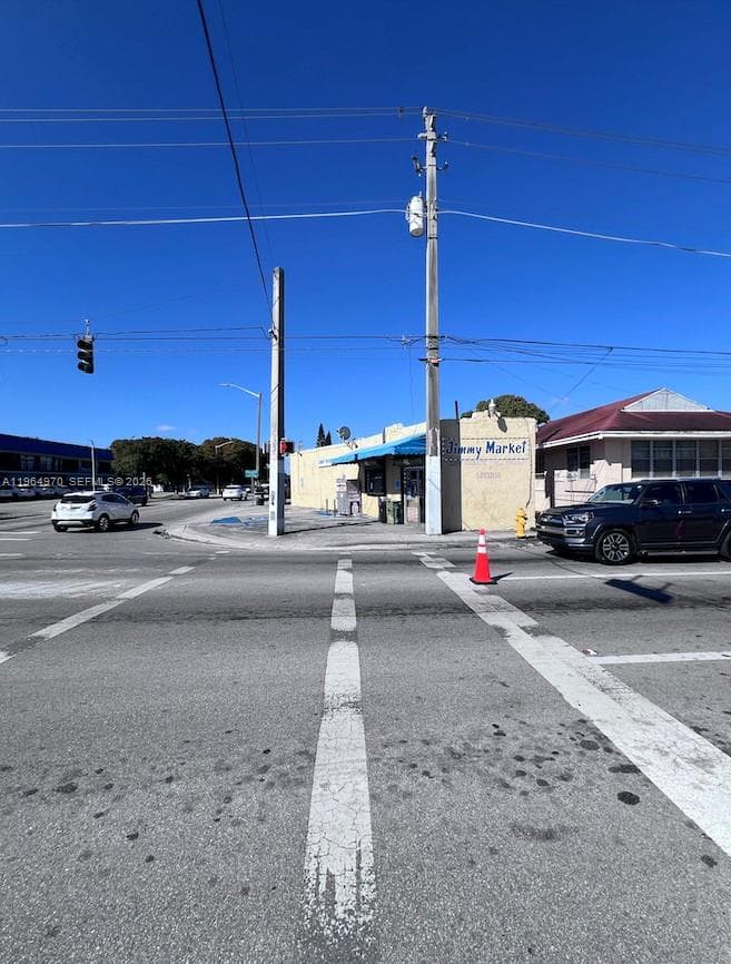 1540 SW 22nd Ave, Miami FL 33145 — 8