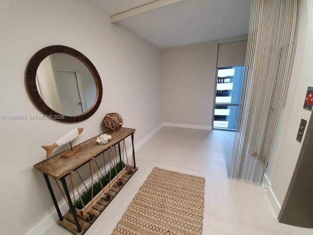 16385 Biscayne Blvd # 507, North Miami Beach FL 33160 — 3