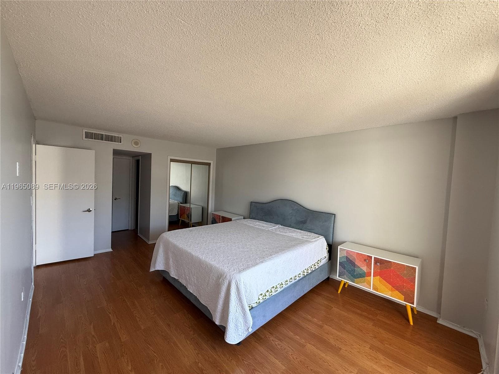 5555 Collins Ave # 12Z, Miami Beach FL 33140 — 13