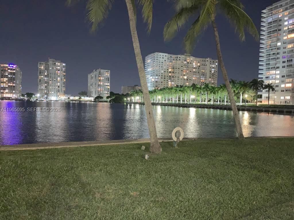 18151 NE 31st Ct # 205, Aventura FL 33160 — 33