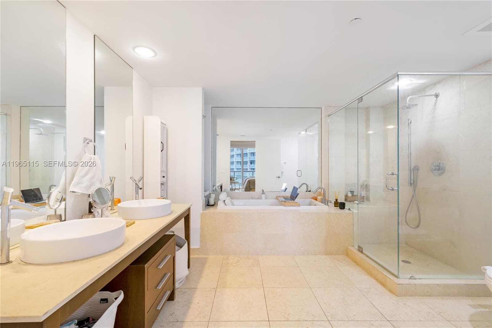 495 Brickell Ave # 4704, Miami FL 33131 — 14
