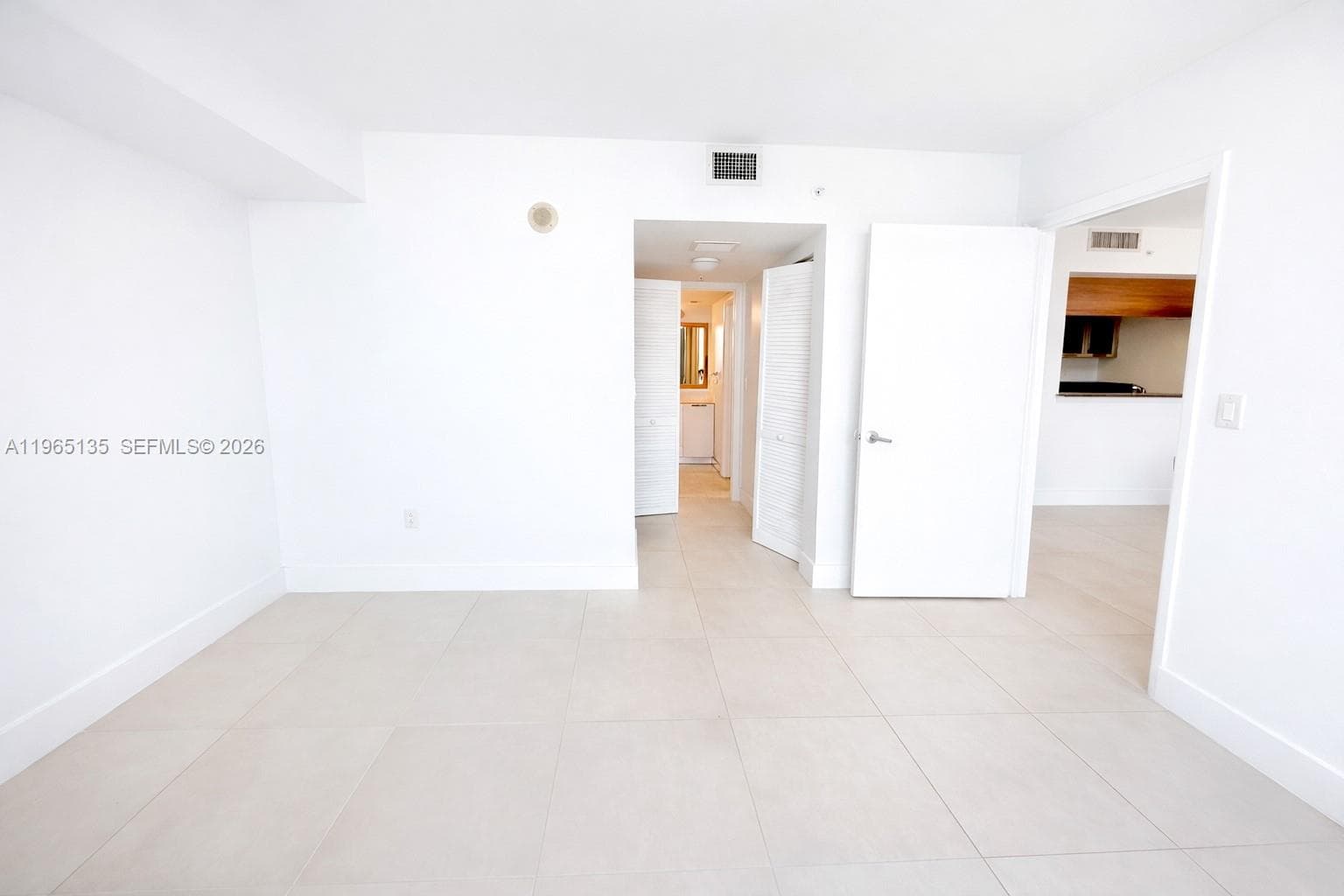1800 N Bayshore Dr # 4102, Miami FL 33132 — 17