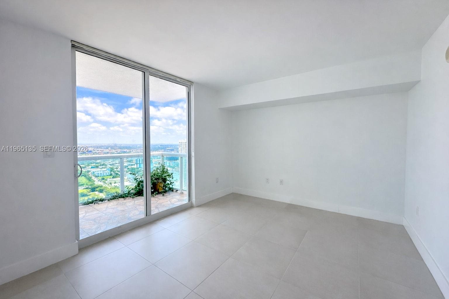 1800 N Bayshore Dr # 4102, Miami FL 33132 — 15
