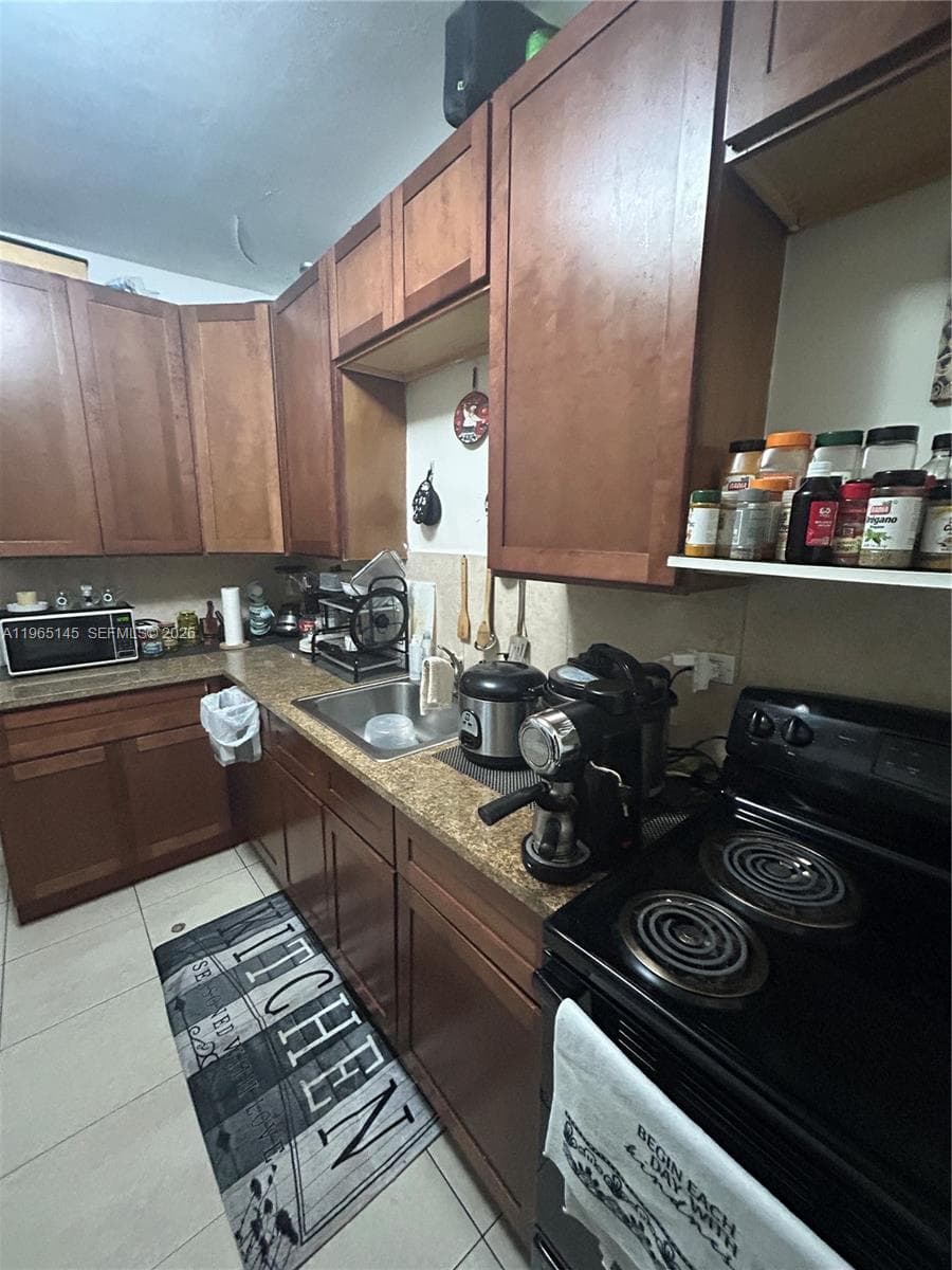 1080 NW 121st St, North Miami FL 33168 — 11