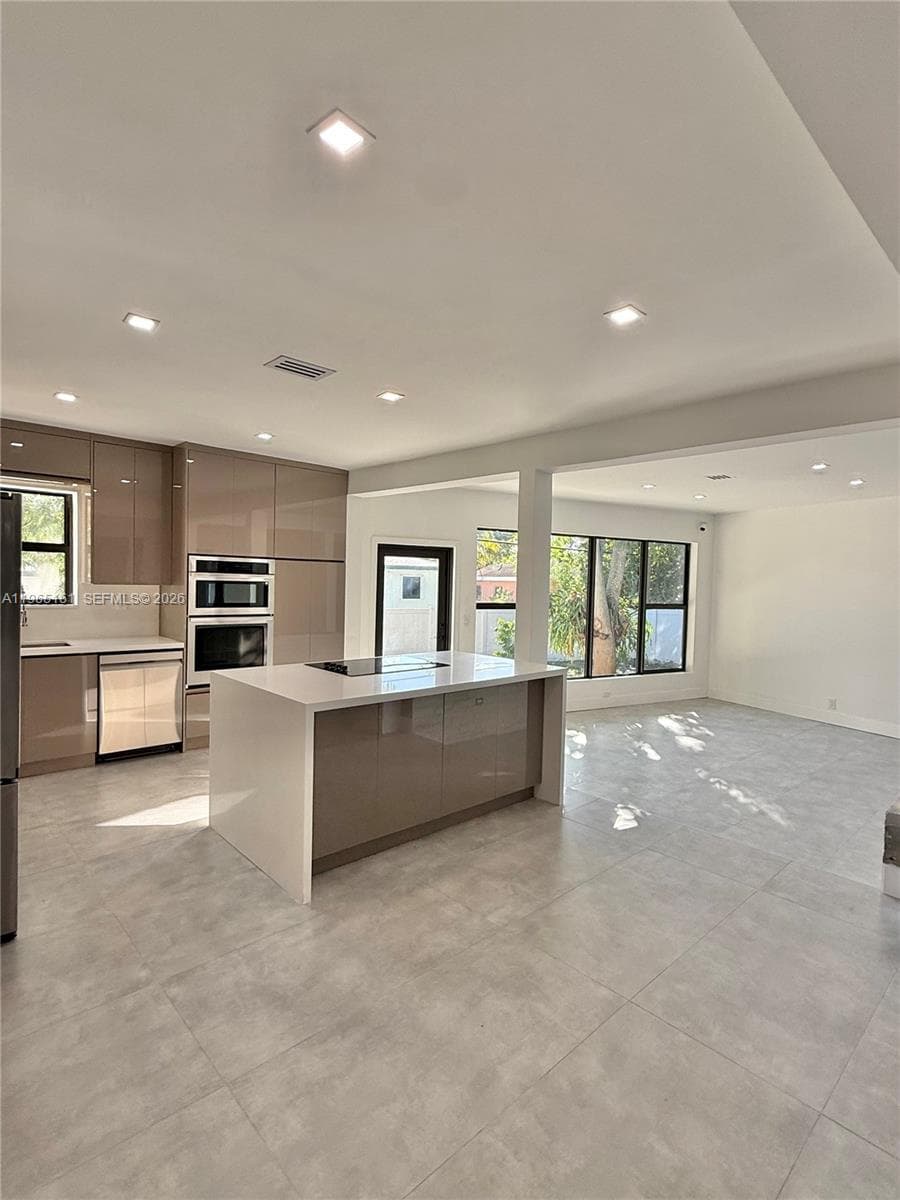 12615 N Miami Ave, North Miami FL 33168 — 14