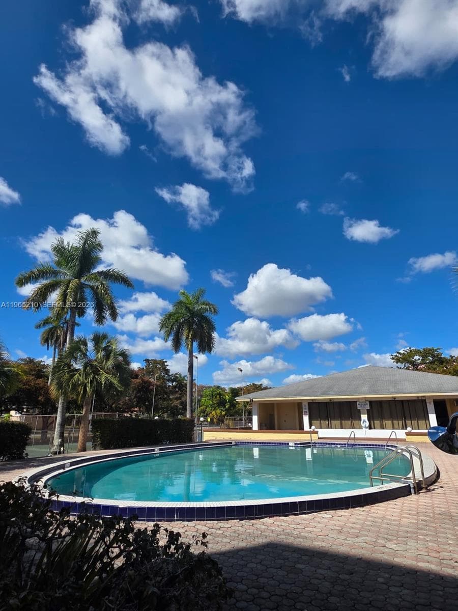 11925 NE 2nd Ave # B307, North Miami FL 33161 — 3