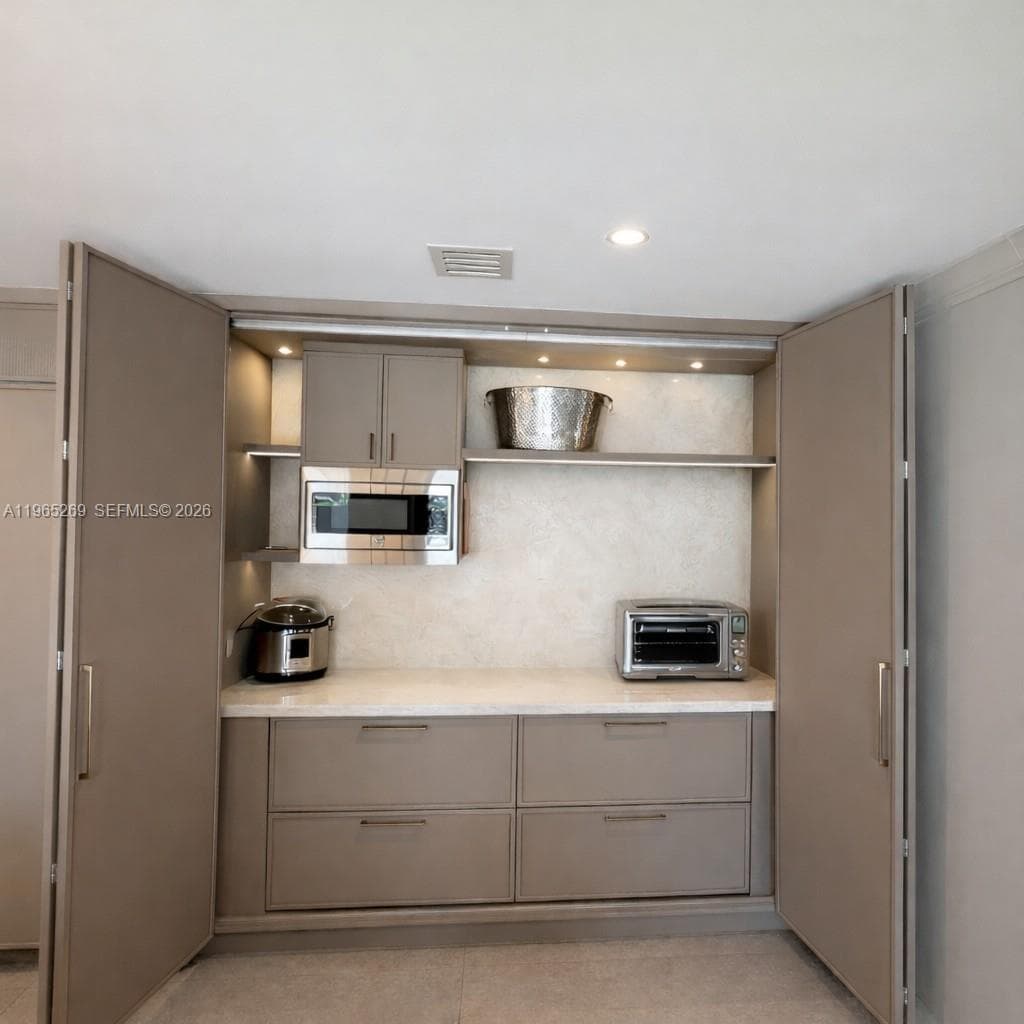 7440 SW 174th St, Palmetto Bay FL 33157 — 17