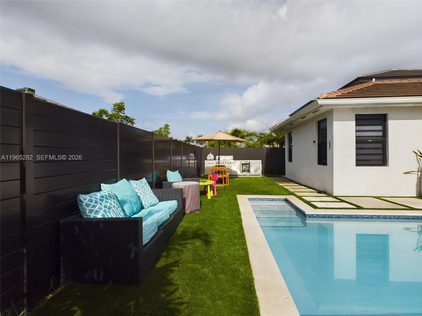 14560 SW 22nd Ter, Miami FL 33175 — 2