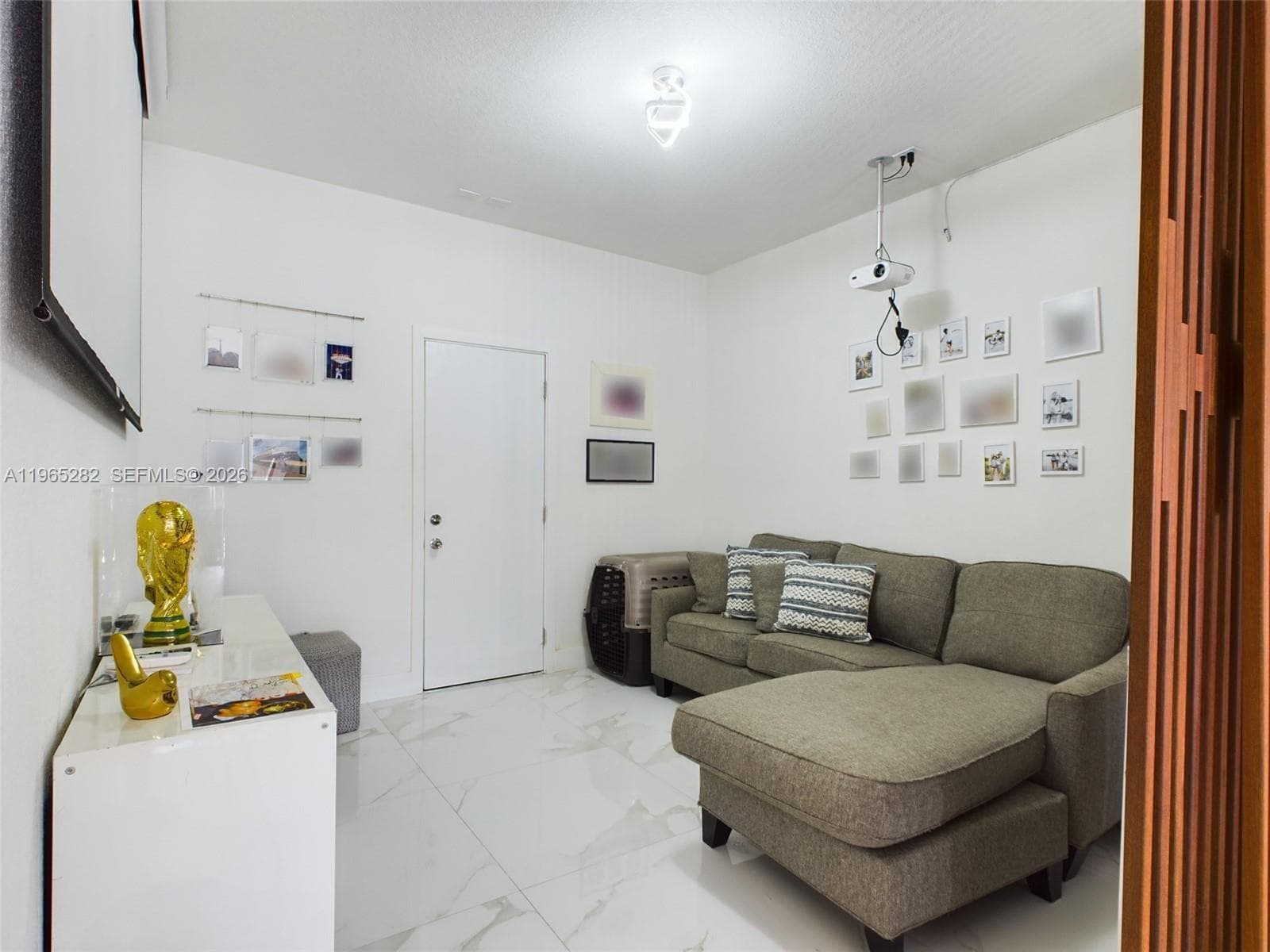 14560 SW 22nd Ter, Miami FL 33175 — 32