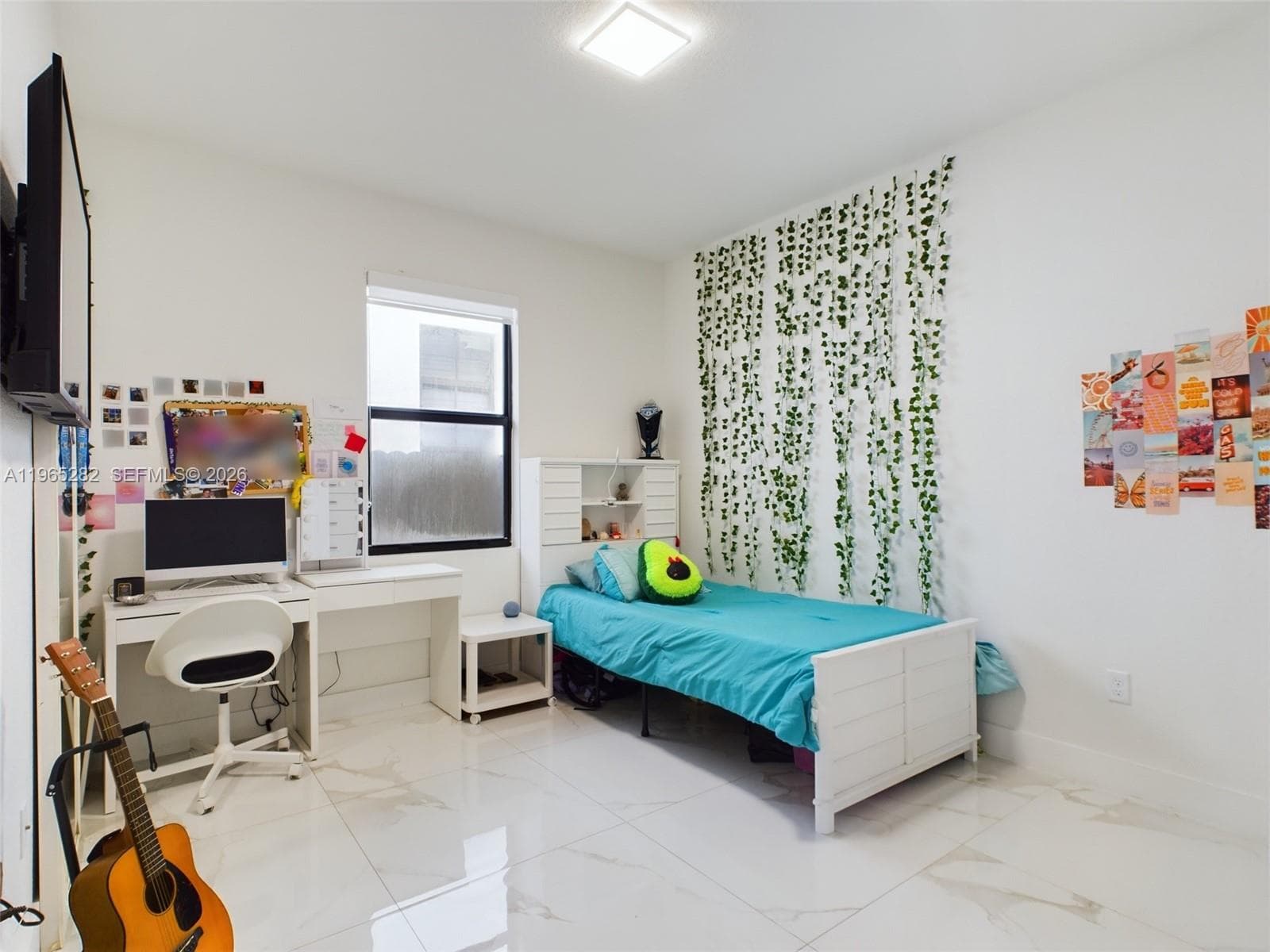 14560 SW 22nd Ter, Miami FL 33175 — 15