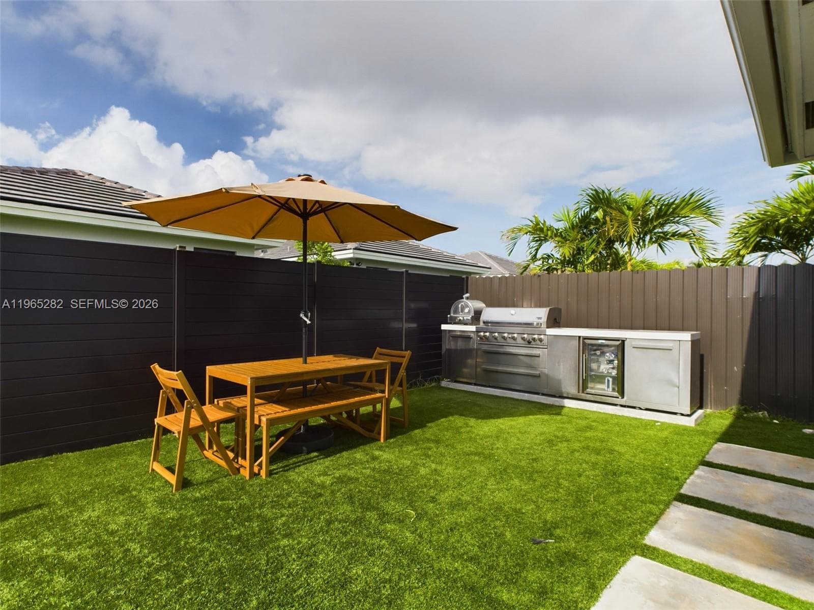 14560 SW 22nd Ter, Miami FL 33175 — 11