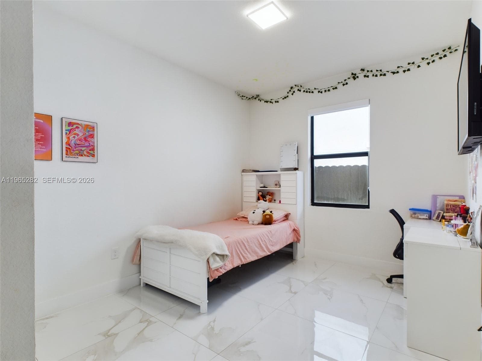 14560 SW 22nd Ter, Miami FL 33175 — 19