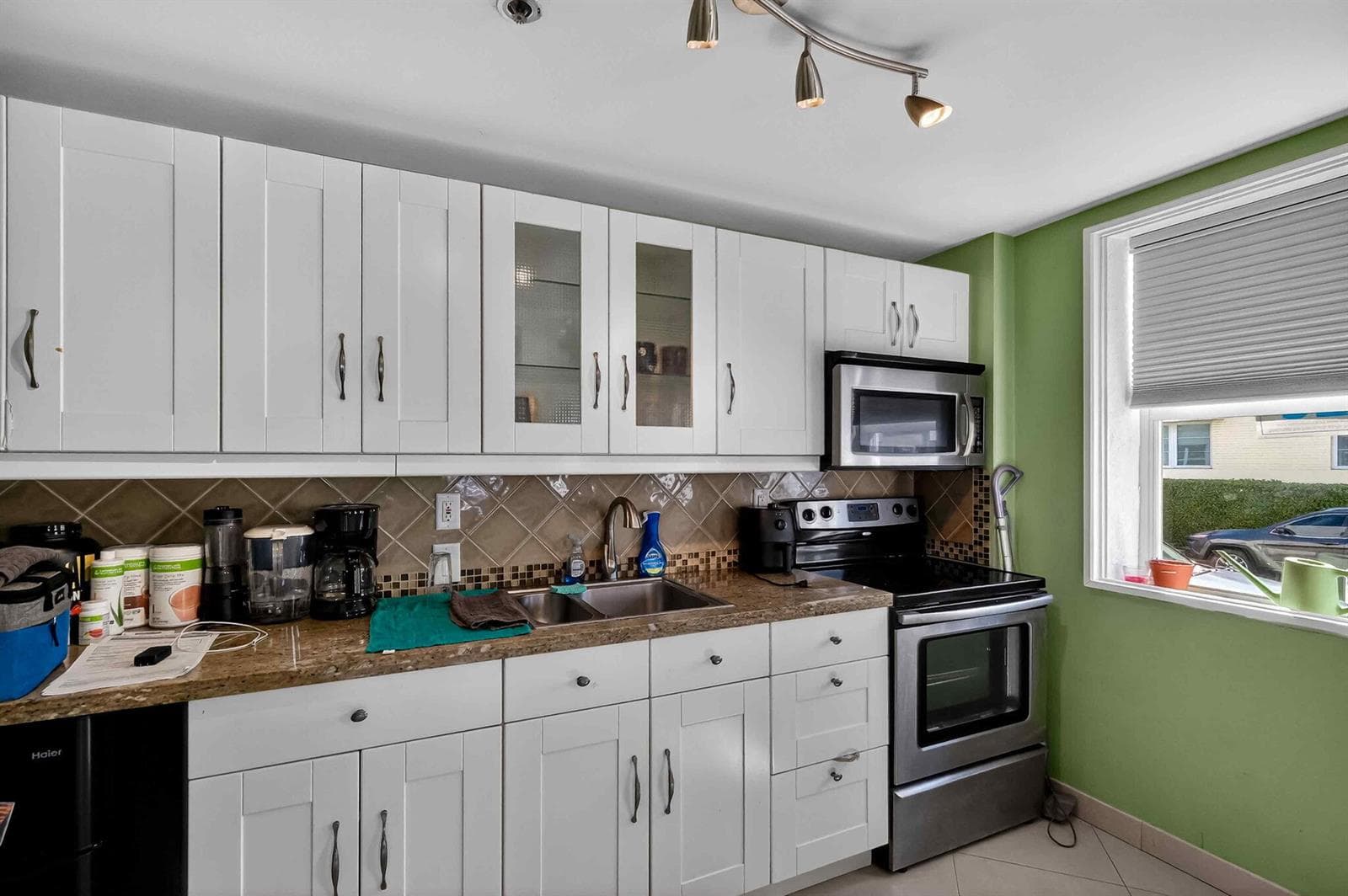 802 Euclid Avenue # 104, Miami Beach FL 33139 — 17