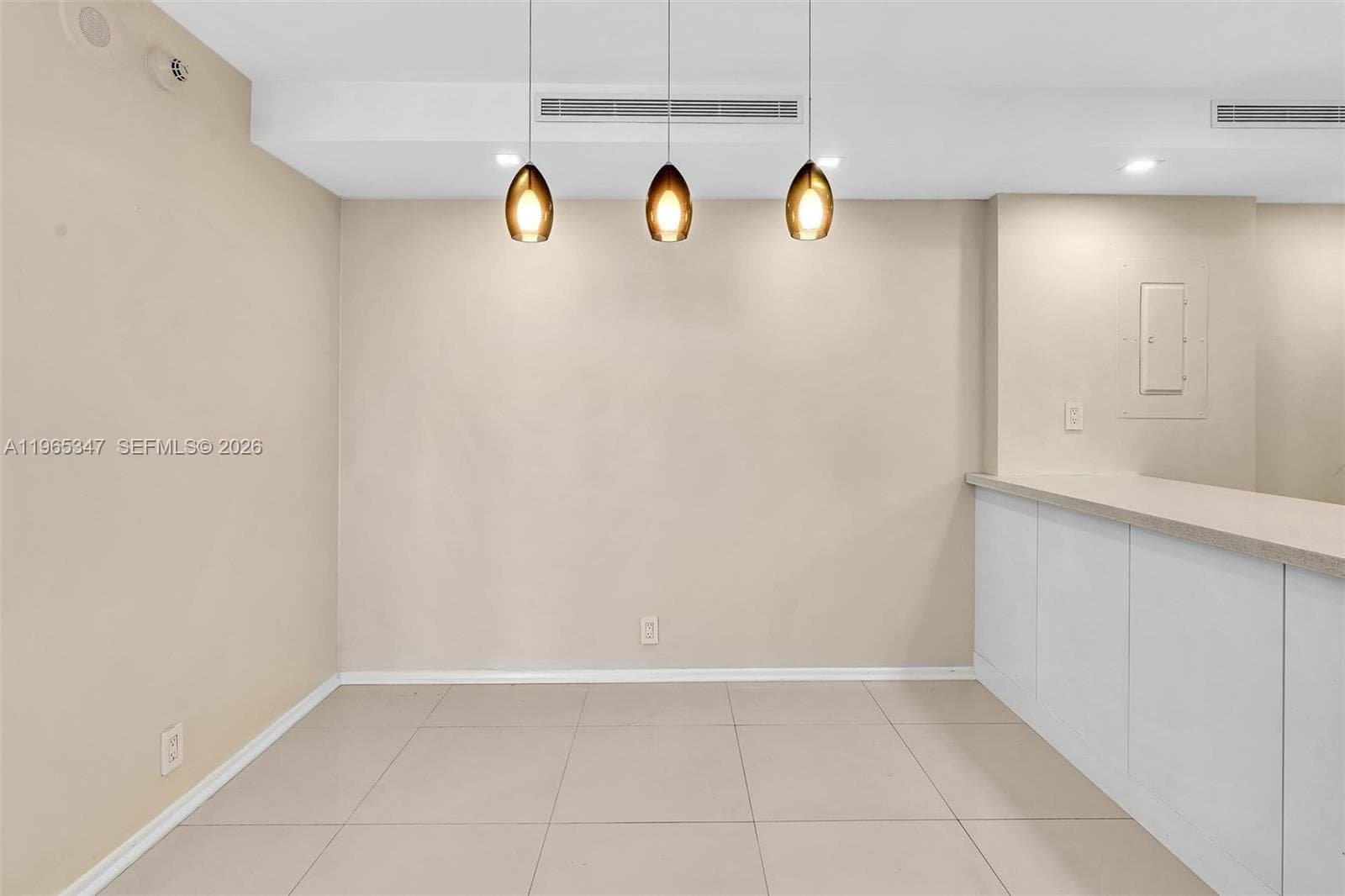 4000 Towerside Ter, Miami FL 33138 — 22