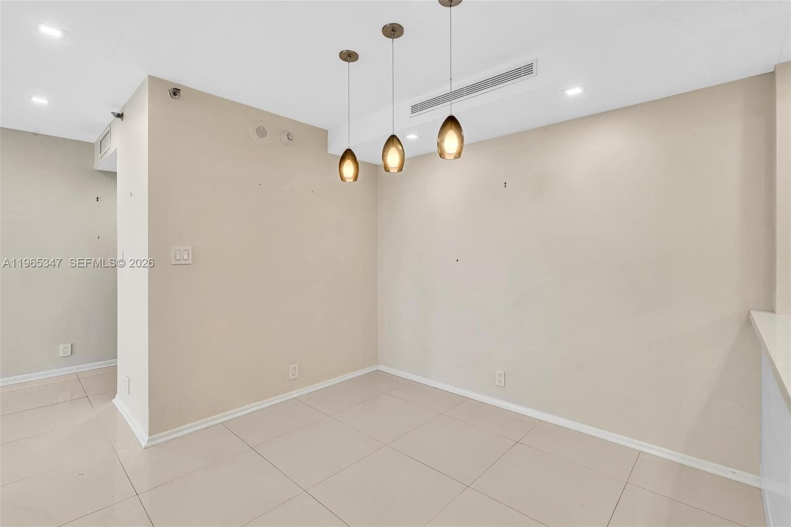 4000 Towerside Ter, Miami FL 33138 — 3