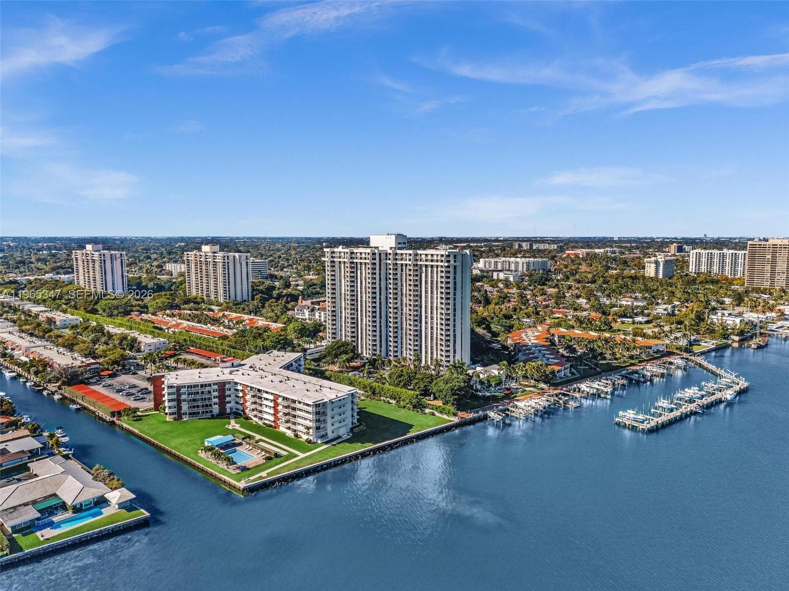 4000 Towerside Ter, Miami FL 33138 — 61
