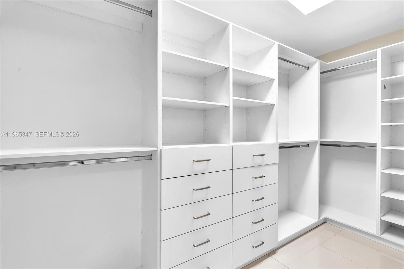 4000 Towerside Ter, Miami FL 33138 — 38