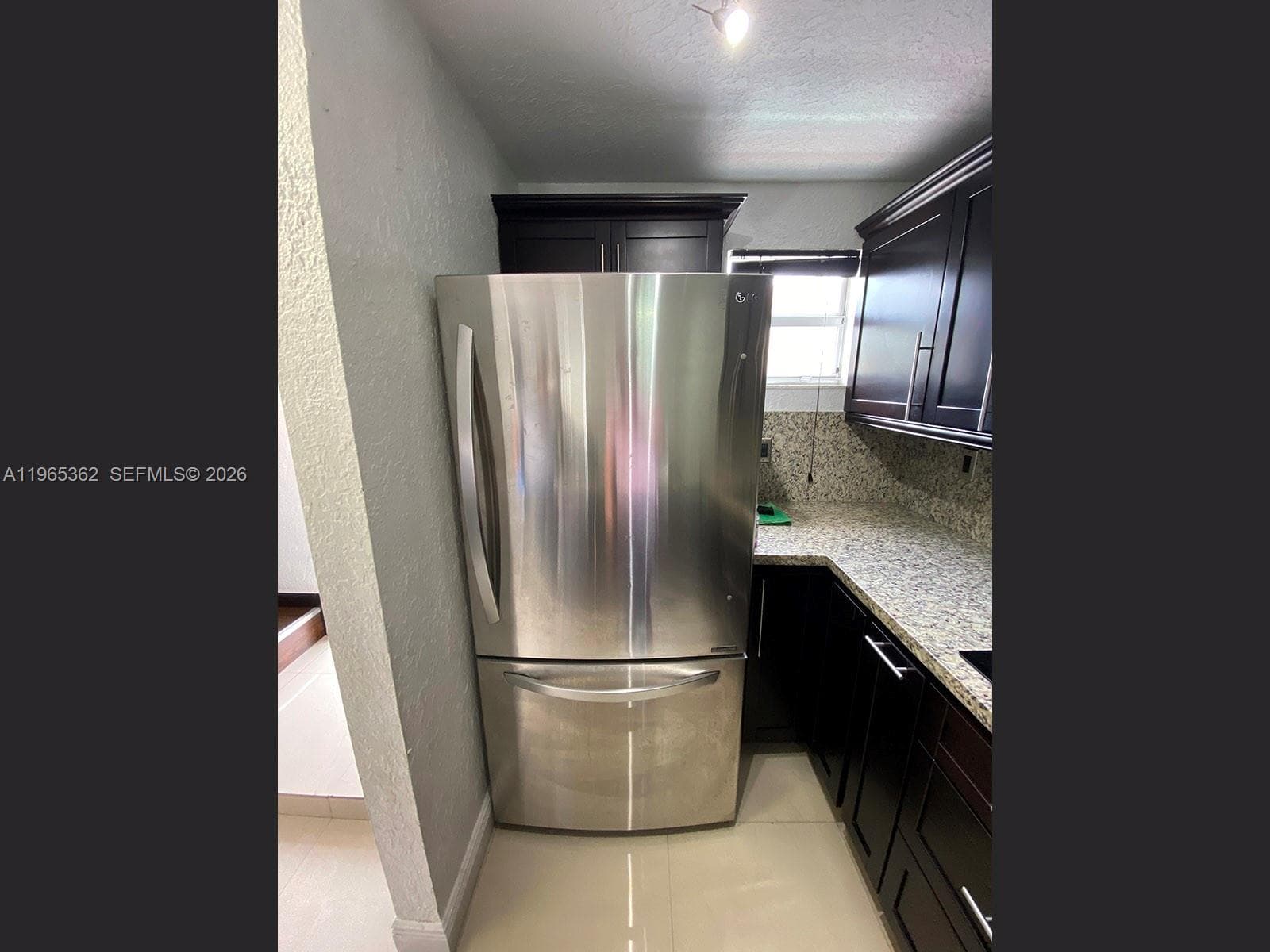 8031 NW 8th St # 17, Miami FL 33126 — 6