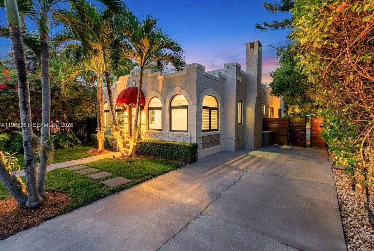 1737 SW 10th St, Miami FL 33135 — 47