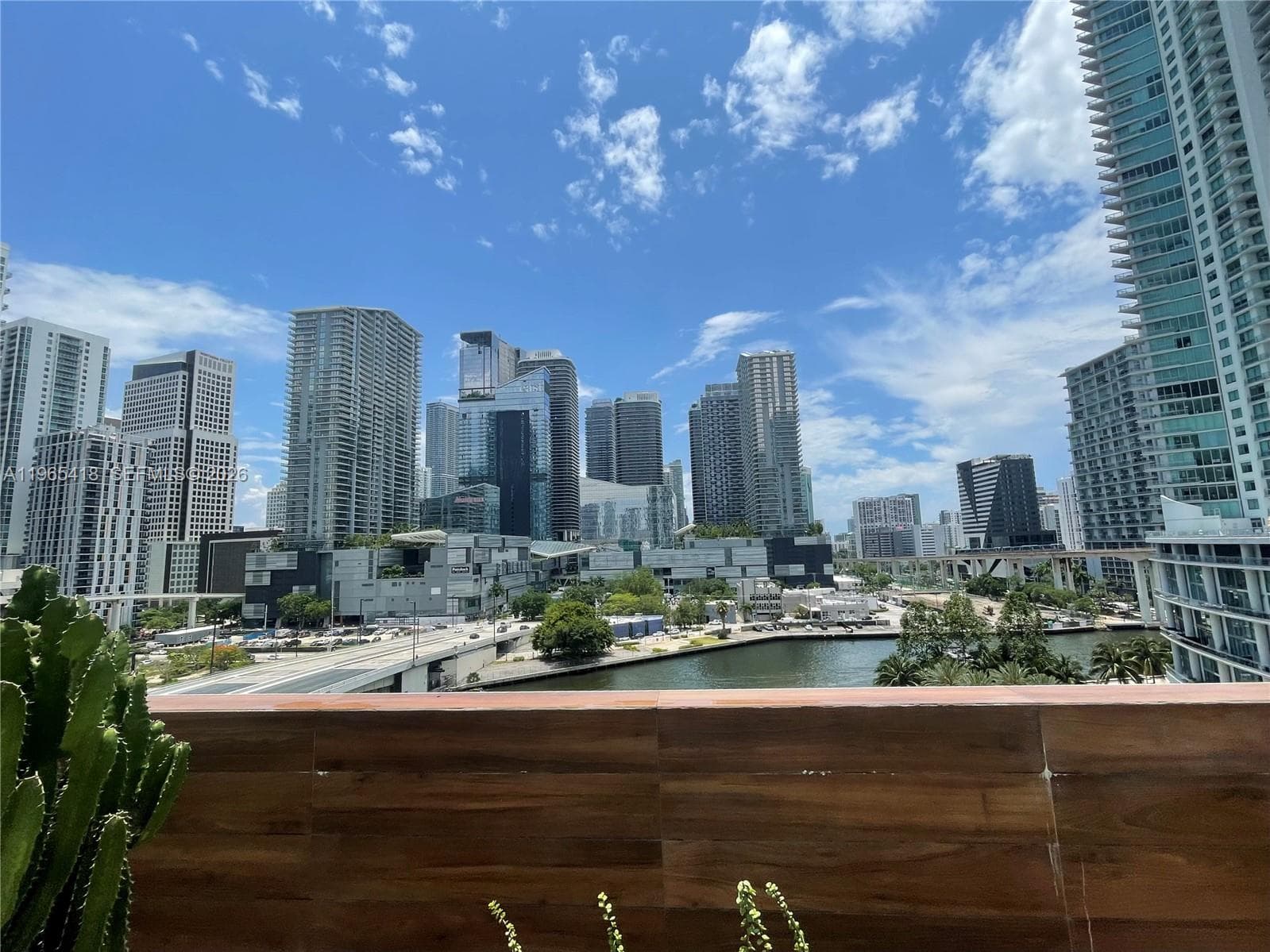 350 S MIAMI AVE # 3203, Miami FL 33130 — 30