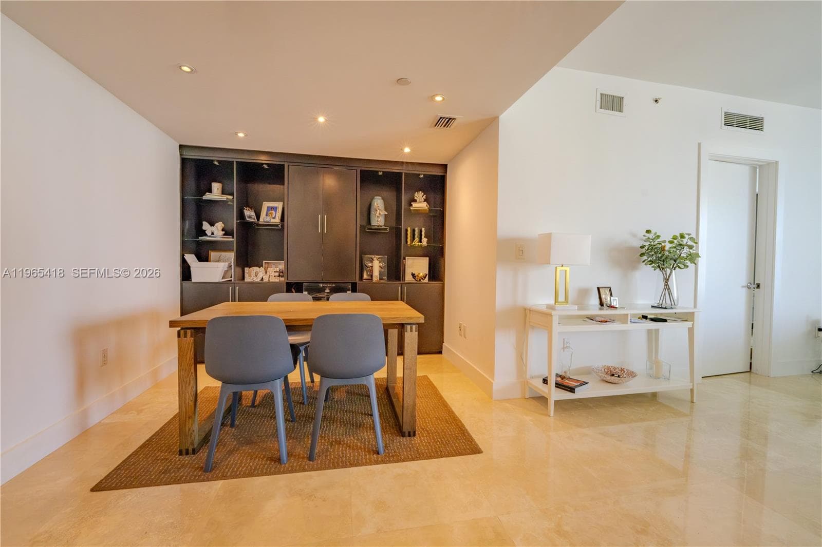 350 S MIAMI AVE # 3203, Miami FL 33130 — 10