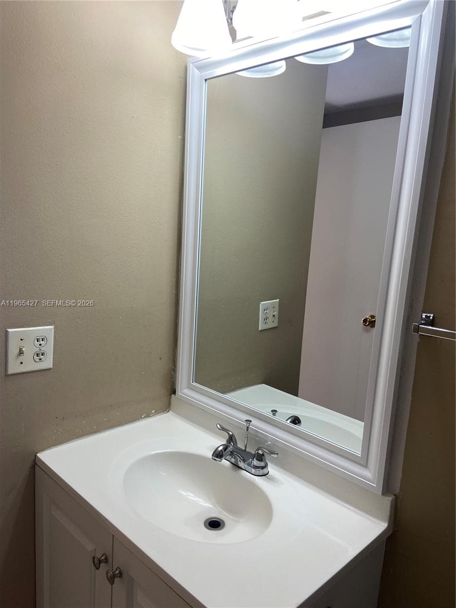 13499 Biscayne Blvd # 1506, North Miami FL 33181 — 4