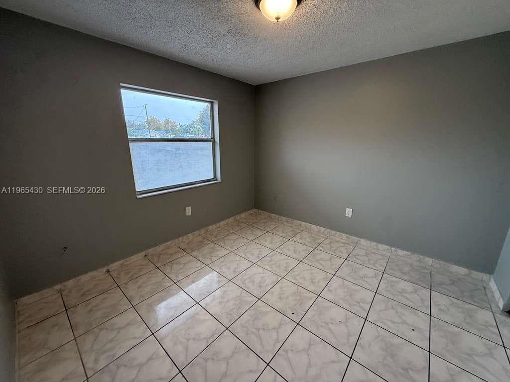 2721 NW 23rd Ct # 4, Miami FL 33142 — 13