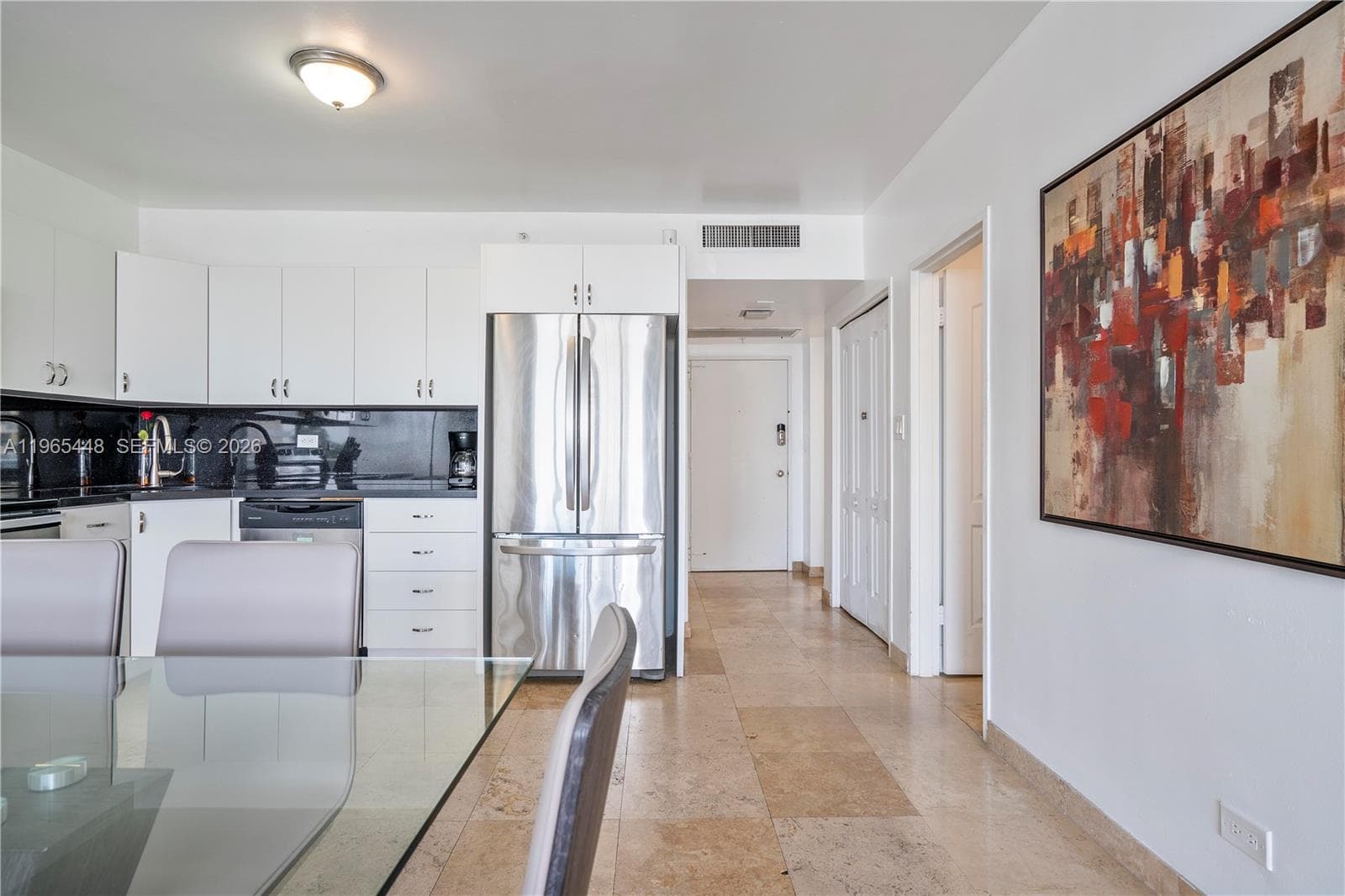 5601 Collins Ave # 423, Miami Beach FL 33140 — 18