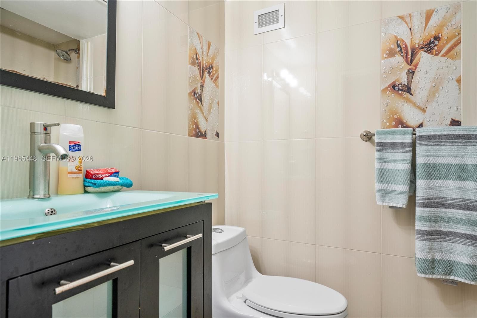 5601 Collins Ave # 423, Miami Beach FL 33140 — 11