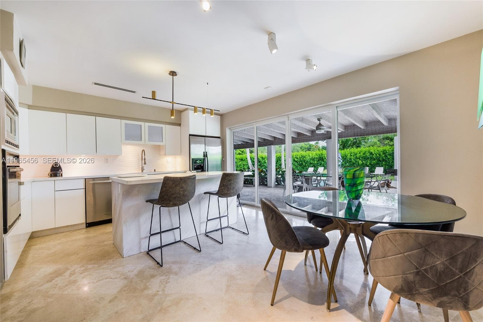 7401 SW 117th St, Pinecrest FL 33156 — 6
