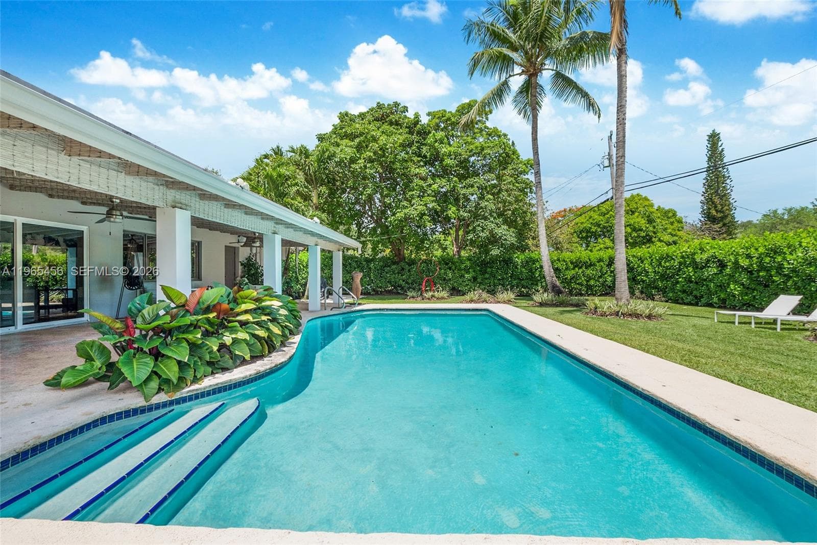 7401 SW 117th St, Pinecrest FL 33156 — 16