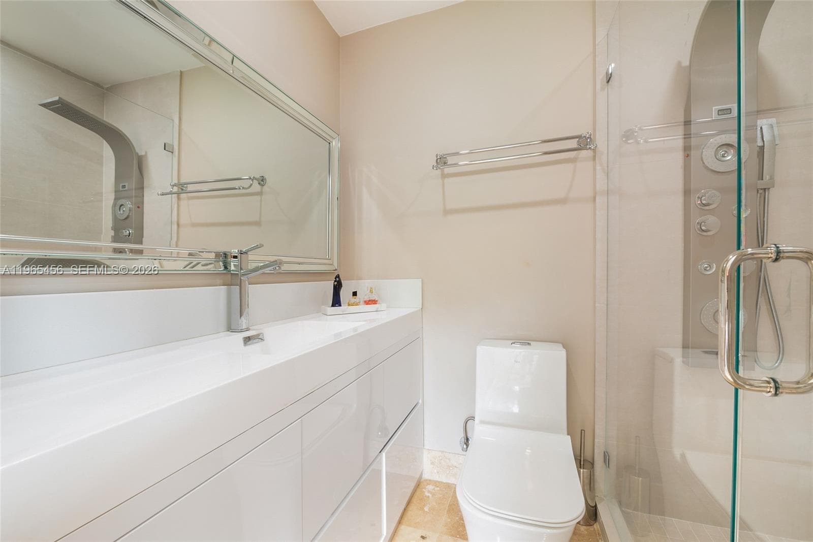 7401 SW 117th St, Pinecrest FL 33156 — 9