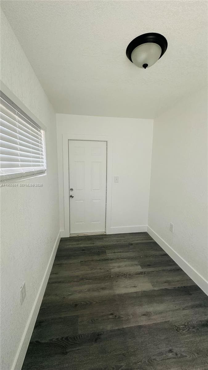 1100 NW 75th St, Miami FL 33150 — 13