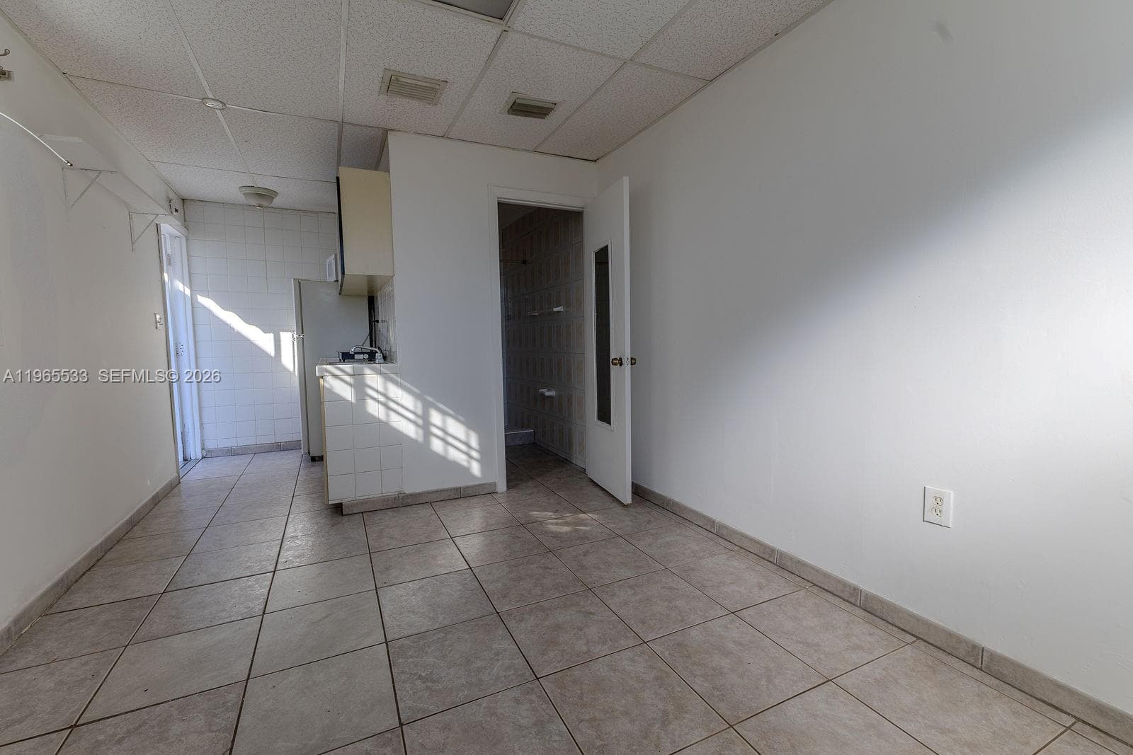 1441 SW 17th St, Miami FL 33145 — 26