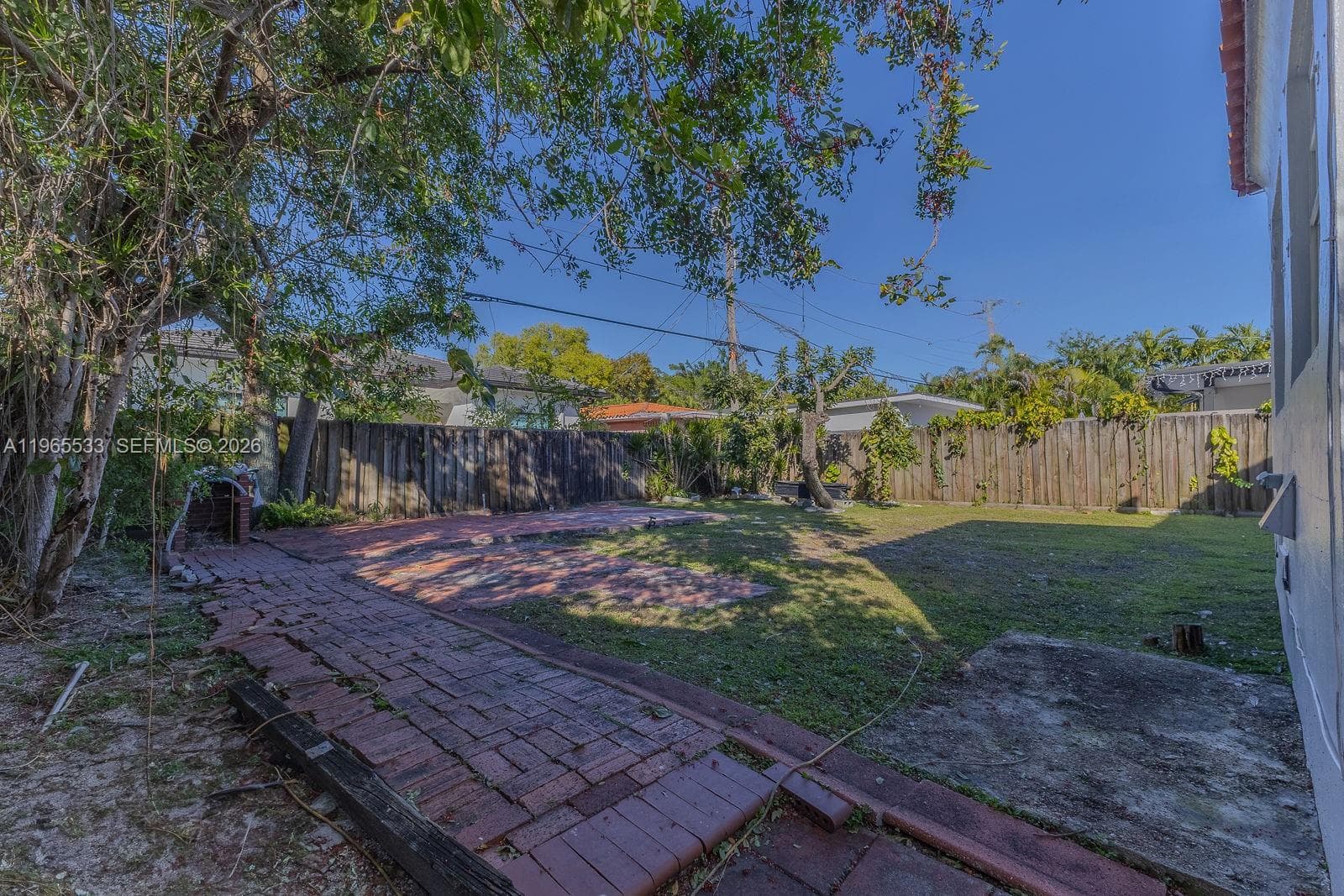 1441 SW 17th St, Miami FL 33145 — 24